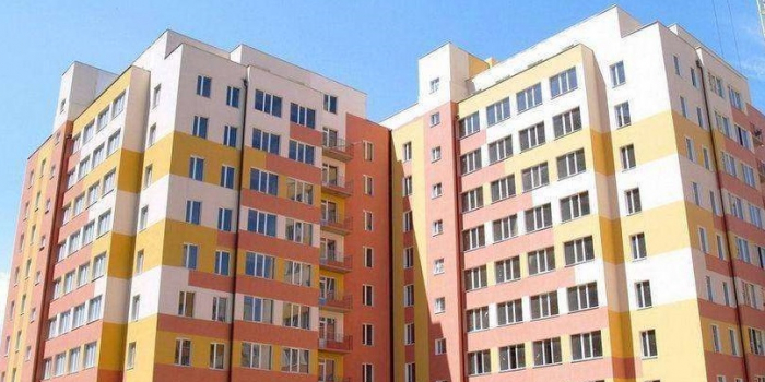 Уютний на Грушевського