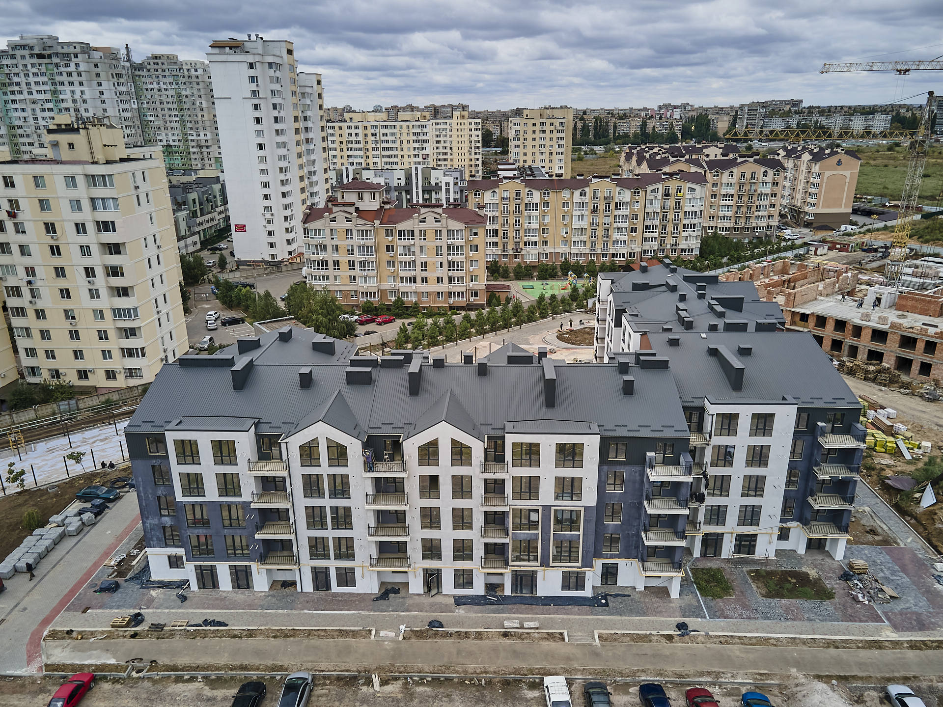 Чайка Люкс1 (Сахарова, 52в)