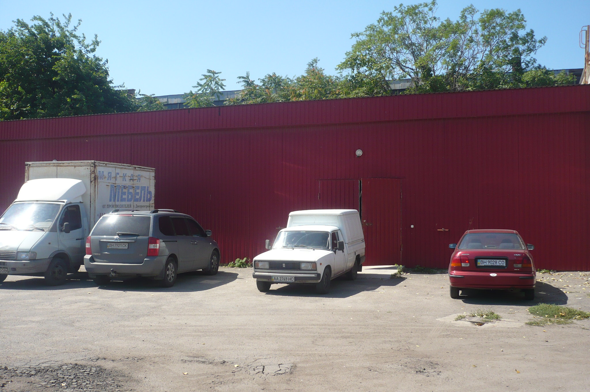 Офисно -складская база на Николаевская дорога ул.