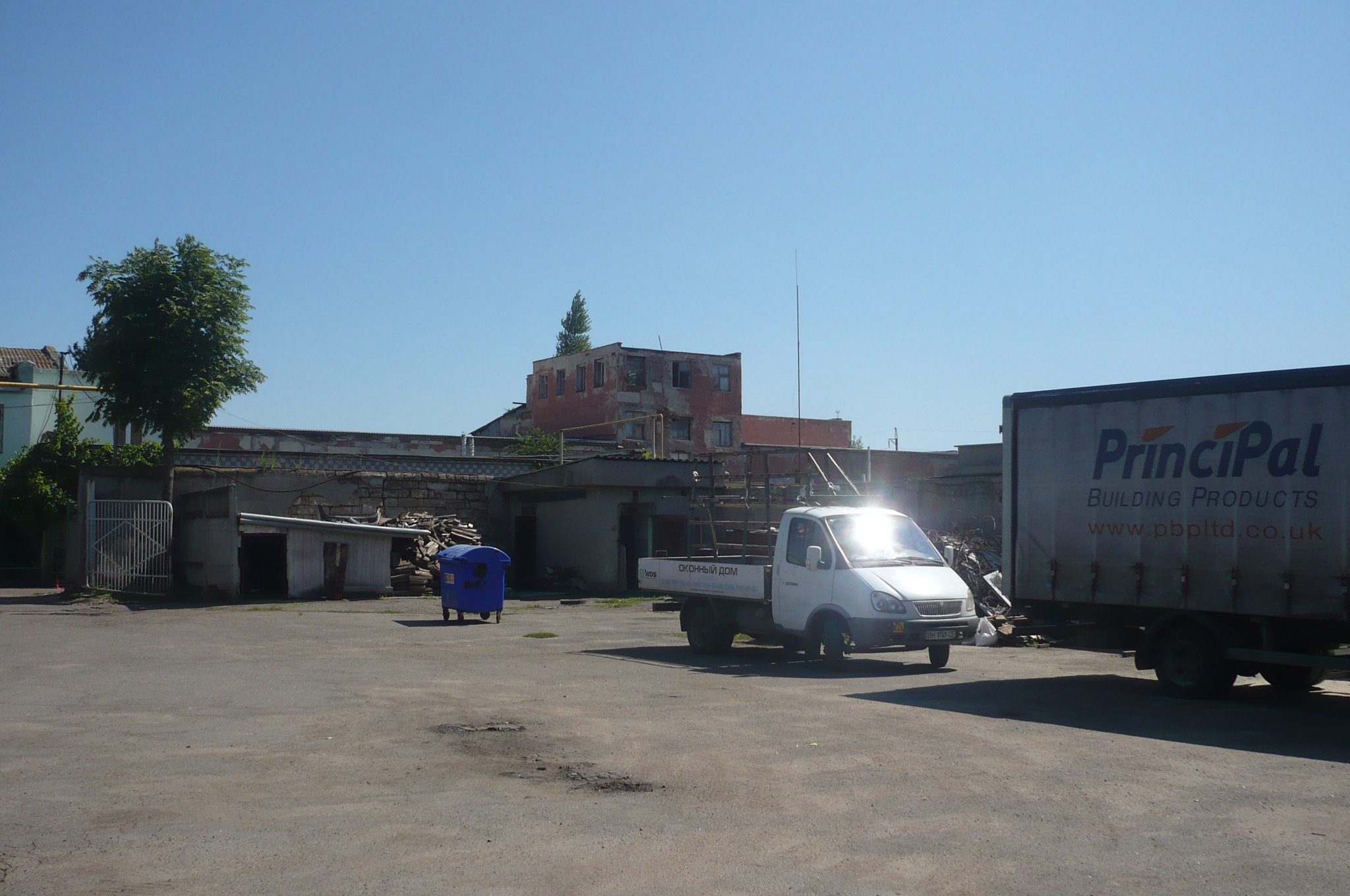 Офисно -складская база на Николаевская дорога ул.