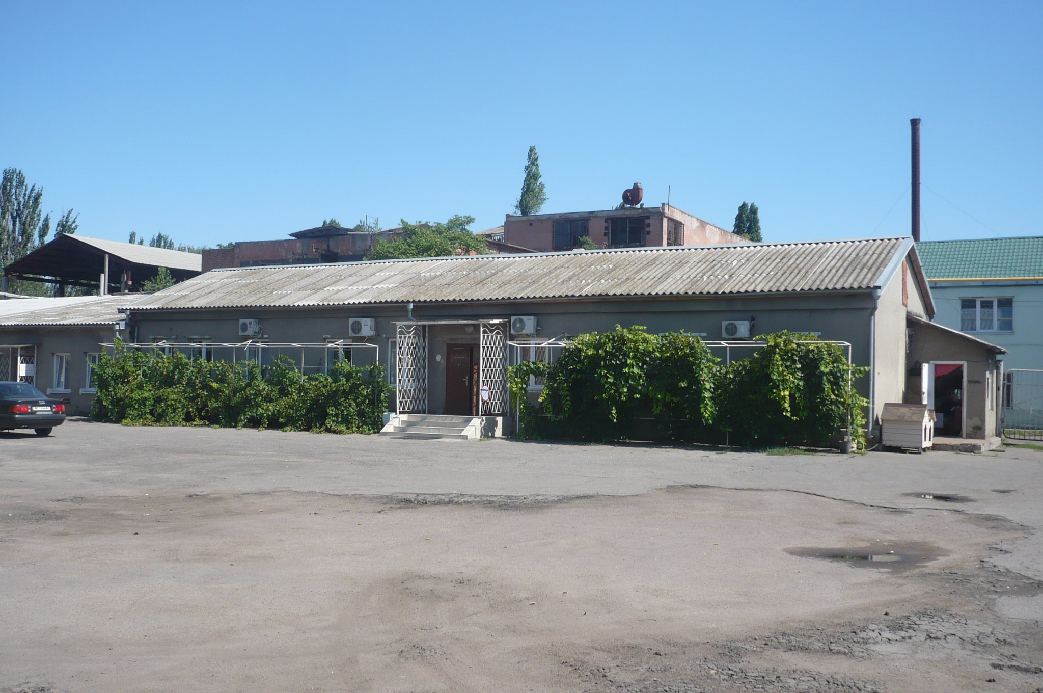 Офисно -складская база на Николаевская дорога ул.