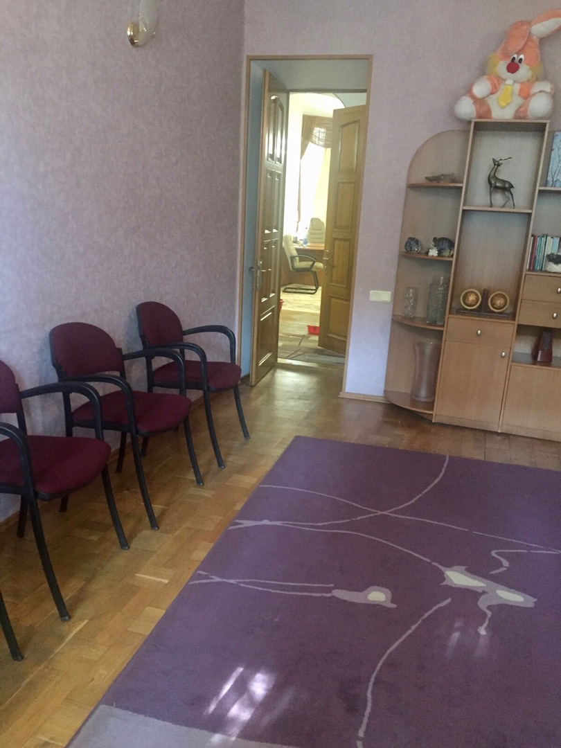 Коммерцiя в центрi Одеси!