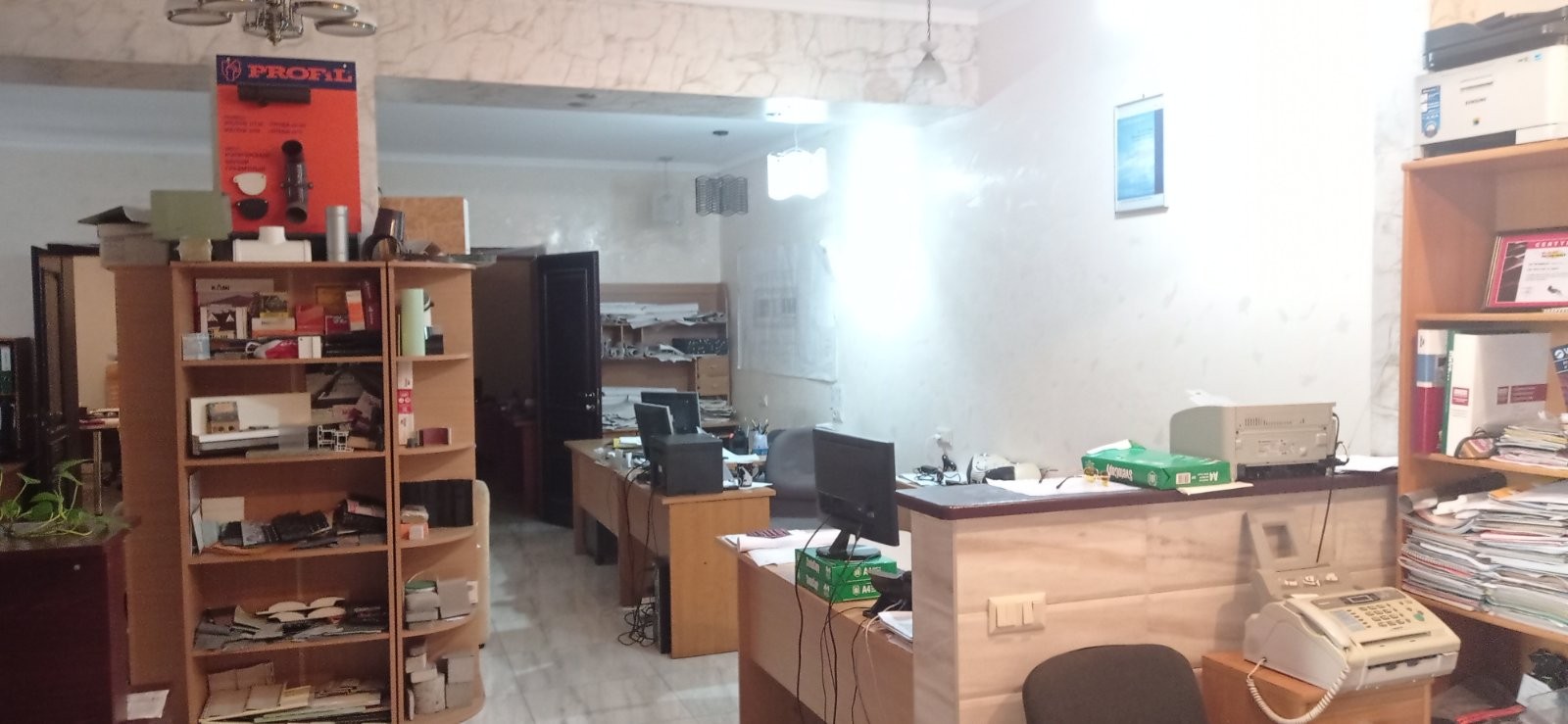 Продам! Терміново! Комерційне приміщення під бізнес з повноцінним підвалом 87 метрів