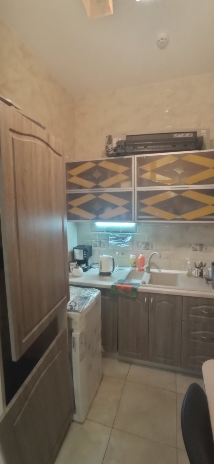 Продам! Терміново! Комерційне приміщення під бізнес з повноцінним підвалом 87 метрів