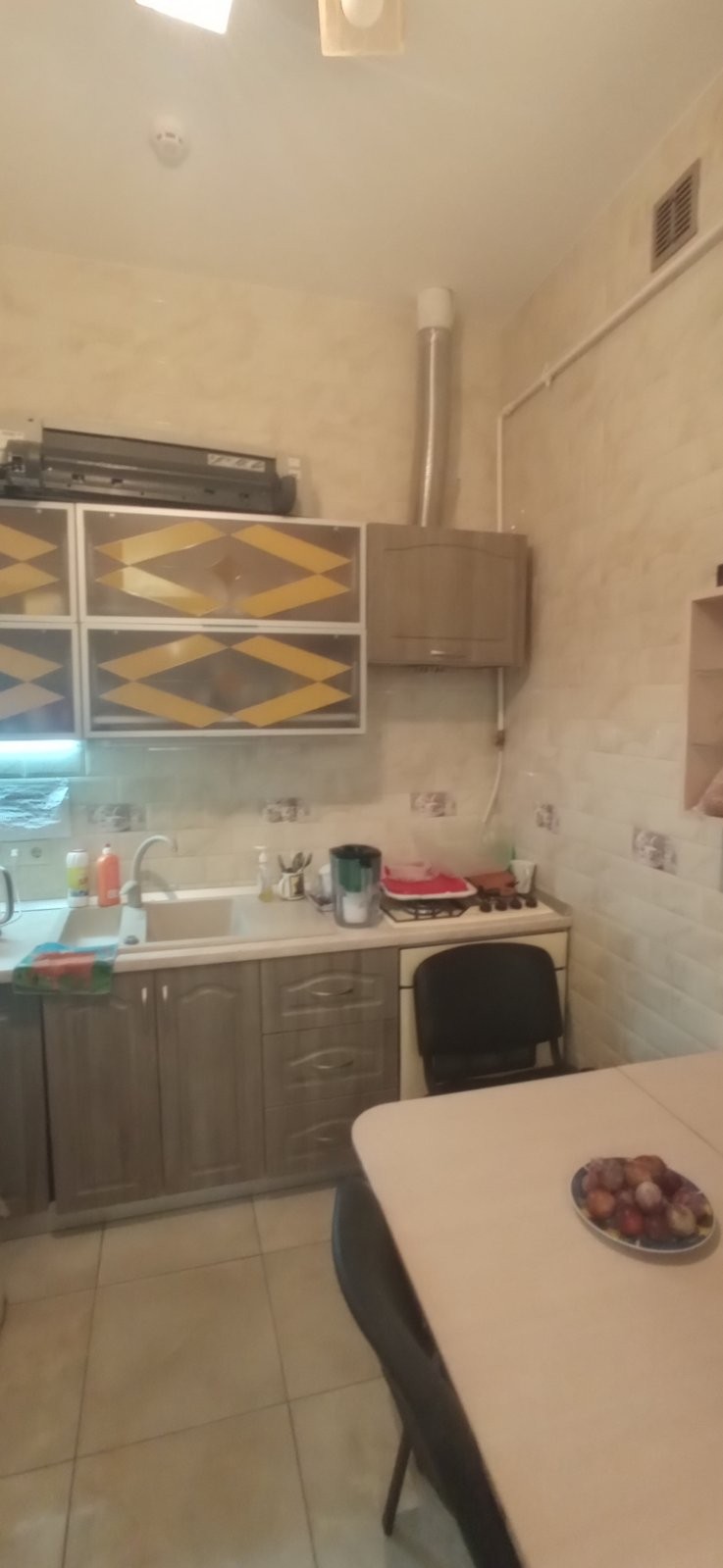 Продам! Терміново! Комерційне приміщення під бізнес з повноцінним підвалом 87 метрів