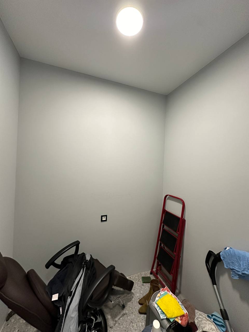 Комерція на Толбухіна вул.