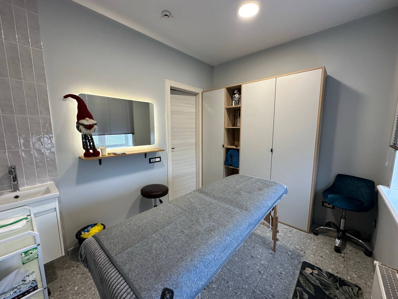 Комерція на Толбухіна вул.