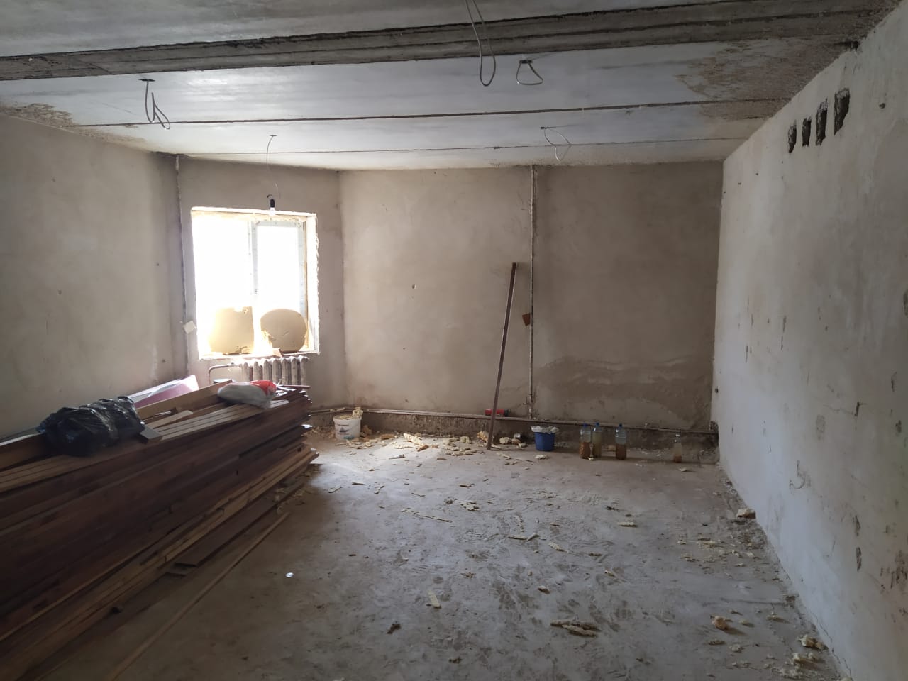 Продається комерційне приміщення на Ак.Заболотного вул.