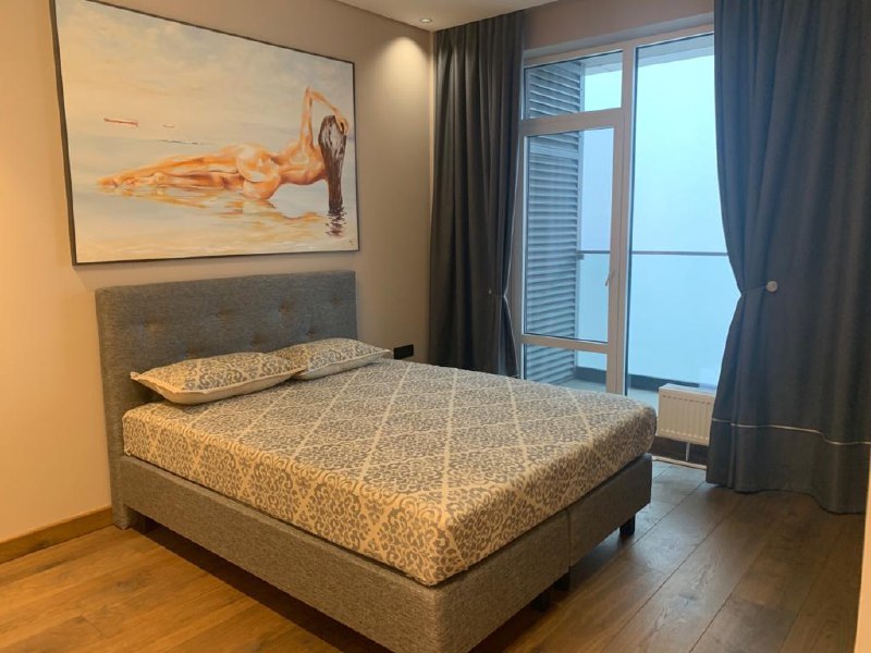 Квартира на Французском бульваре