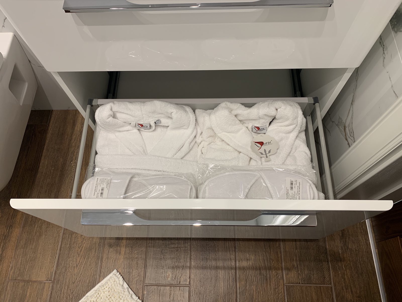 Квартира з дорогим авторським ремонтом. Заходь  та  живи!