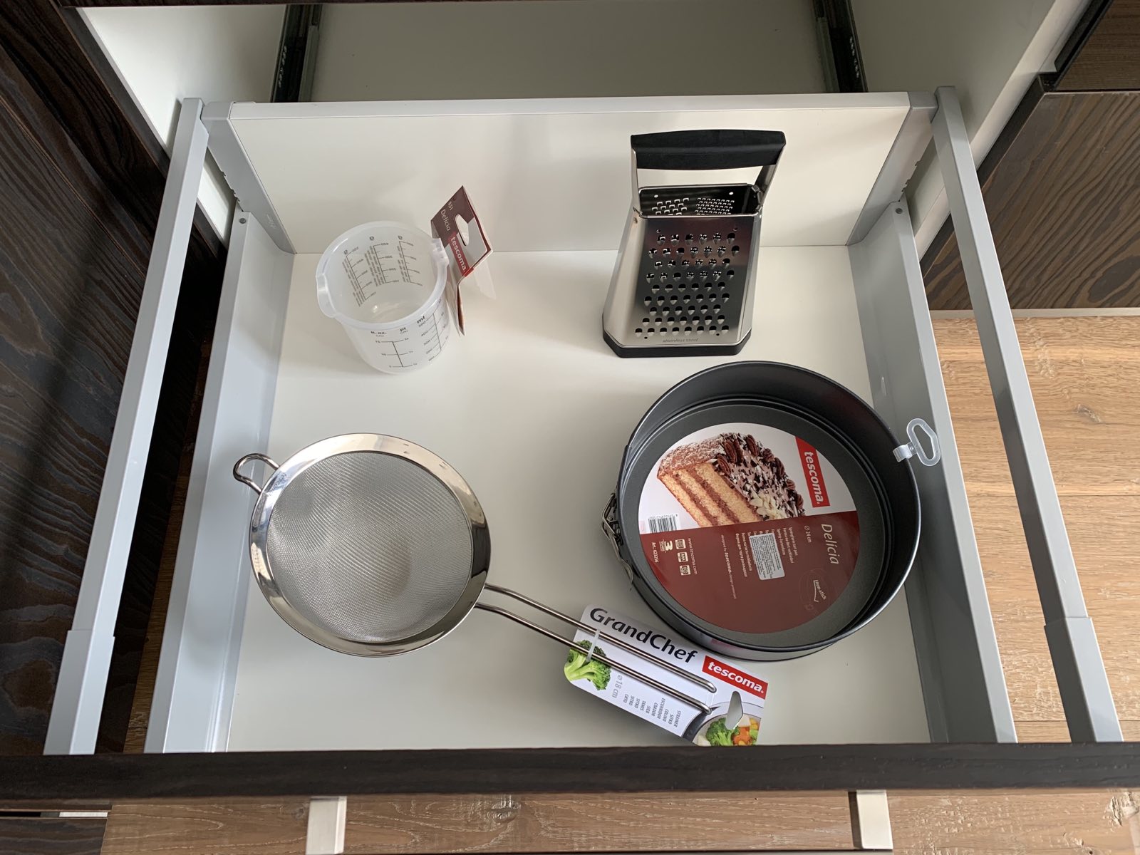 Квартира з дорогим авторським ремонтом. Заходь  та  живи!