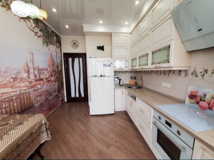 Квартира в Кадоррі на Марсельській з євроремонтом