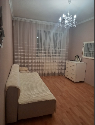 Квартира на Шкільна вул.