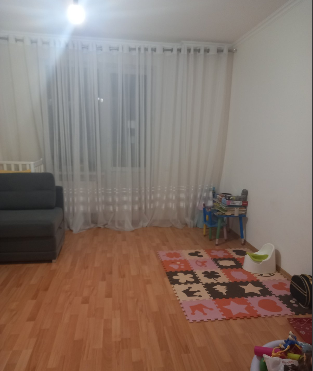 Квартира на Шкільна вул.