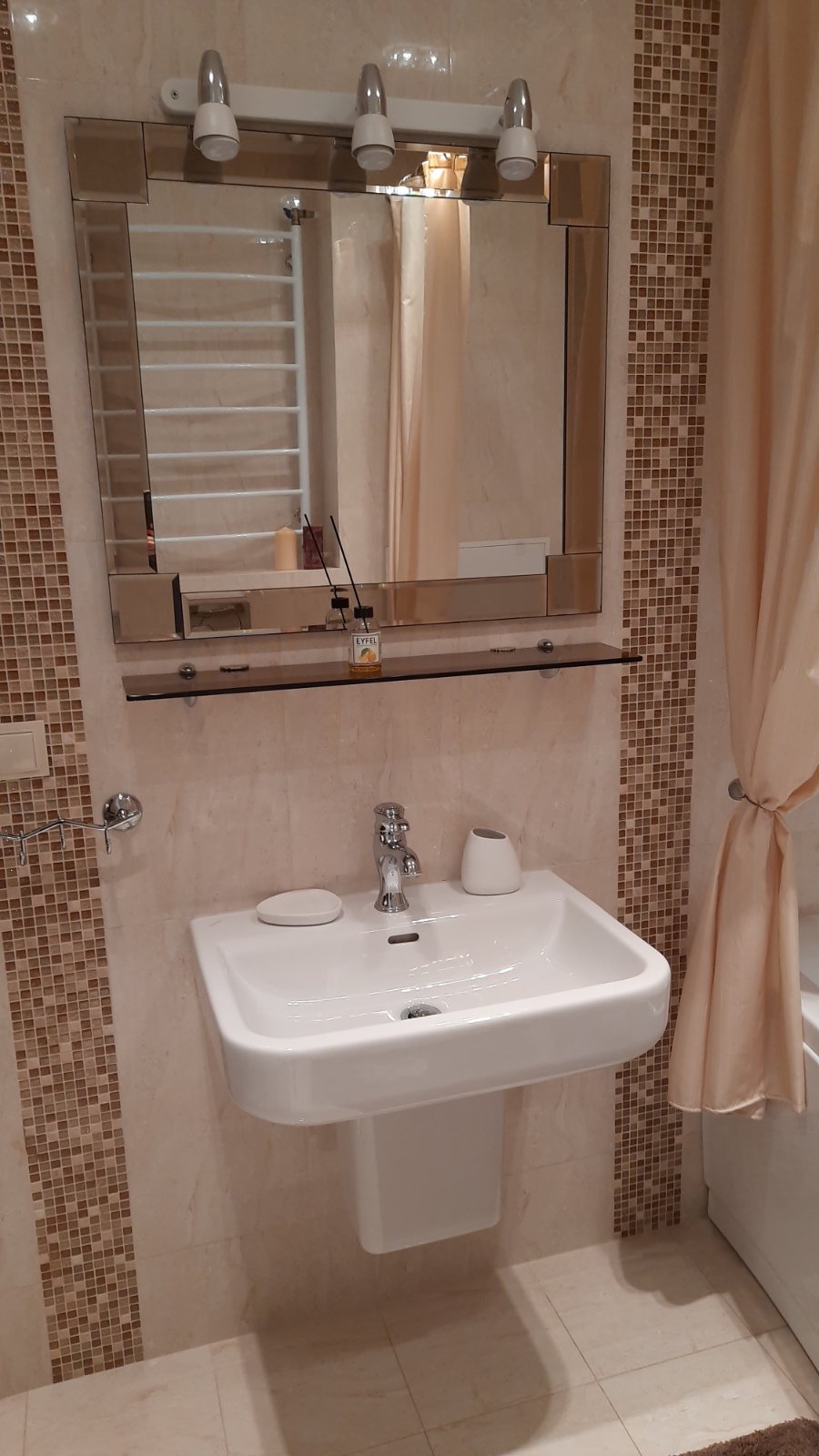 Квартира на Кленовая ул.