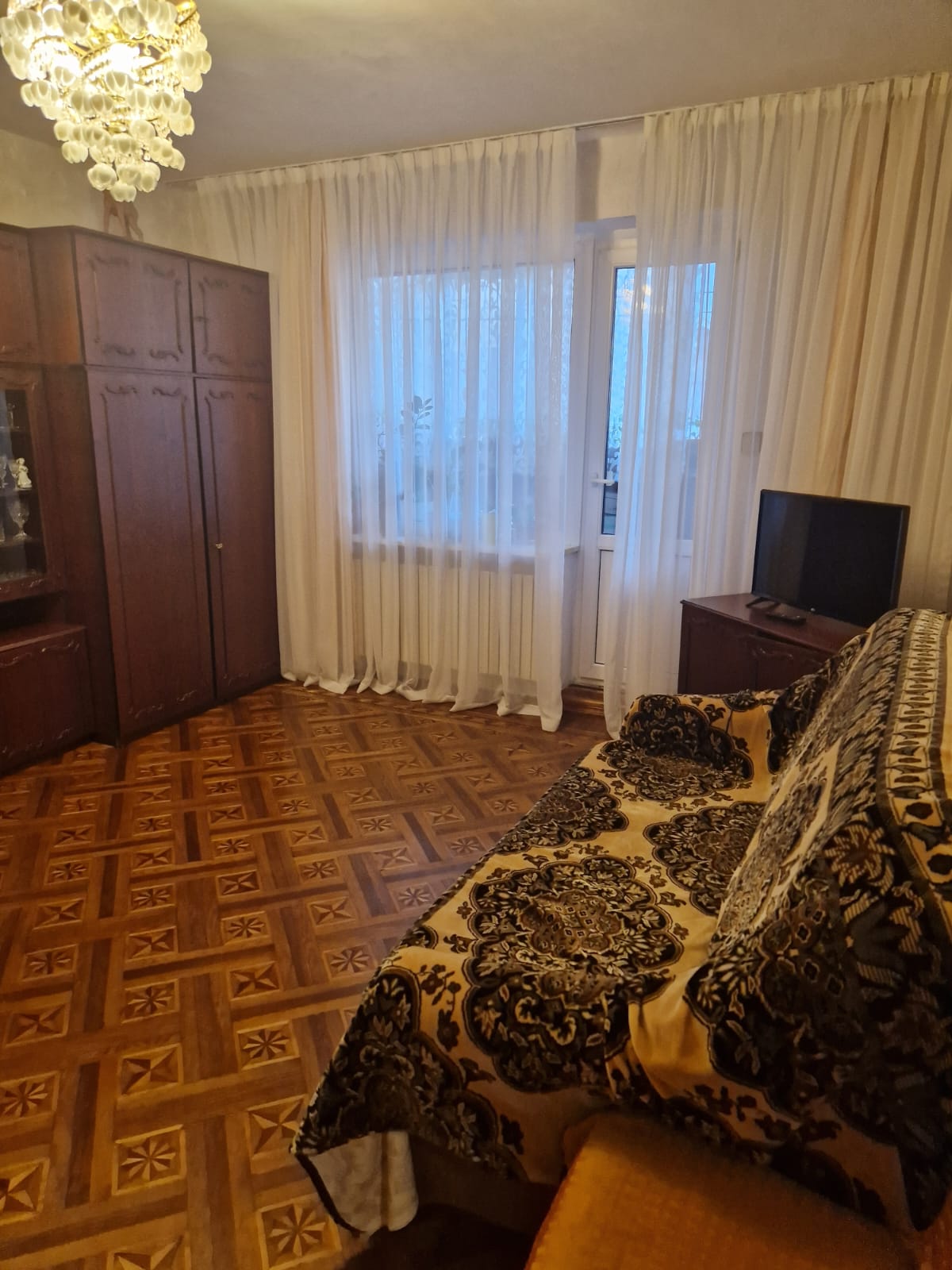 Продається 3к. квартира на Кримській вул.