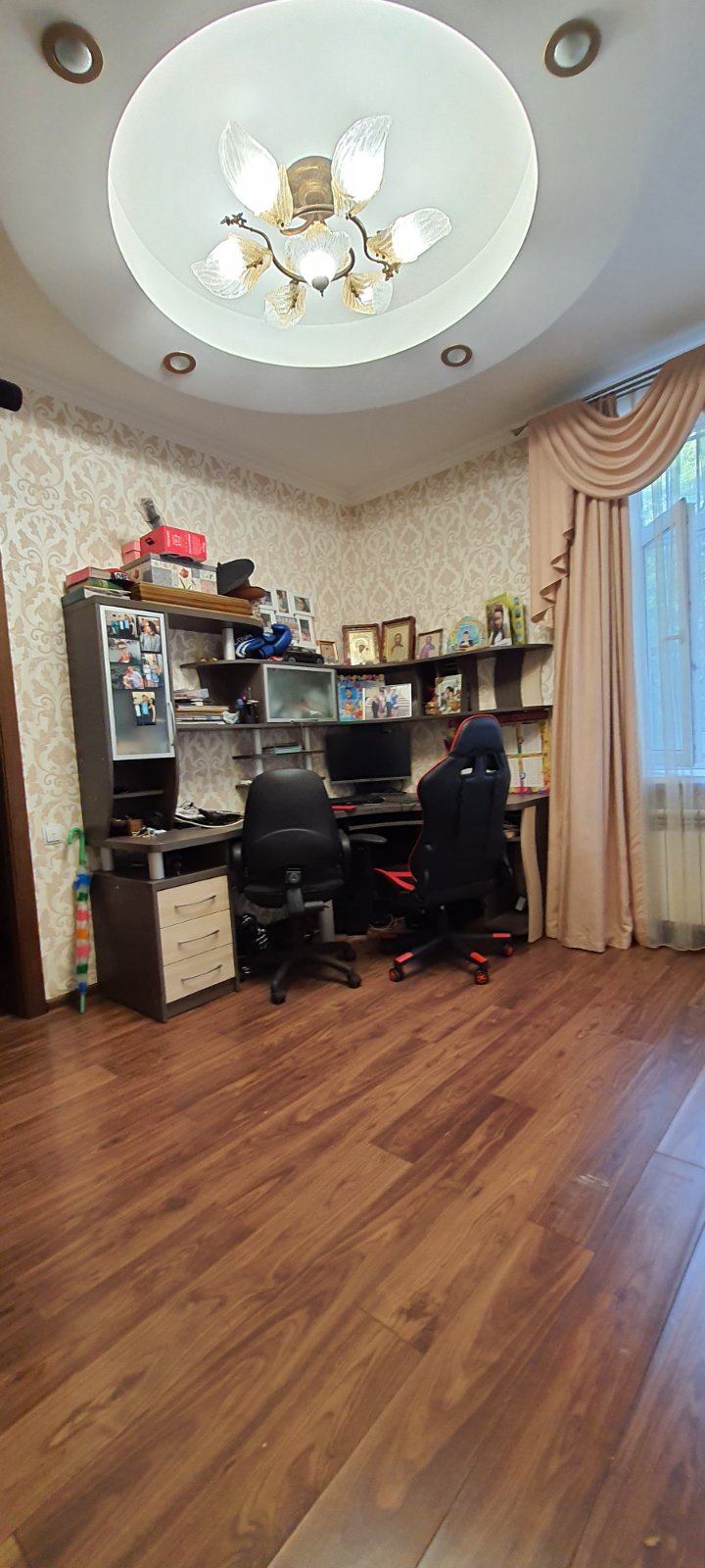 Продається 3к. квартира на Чепиги Атамана вул.