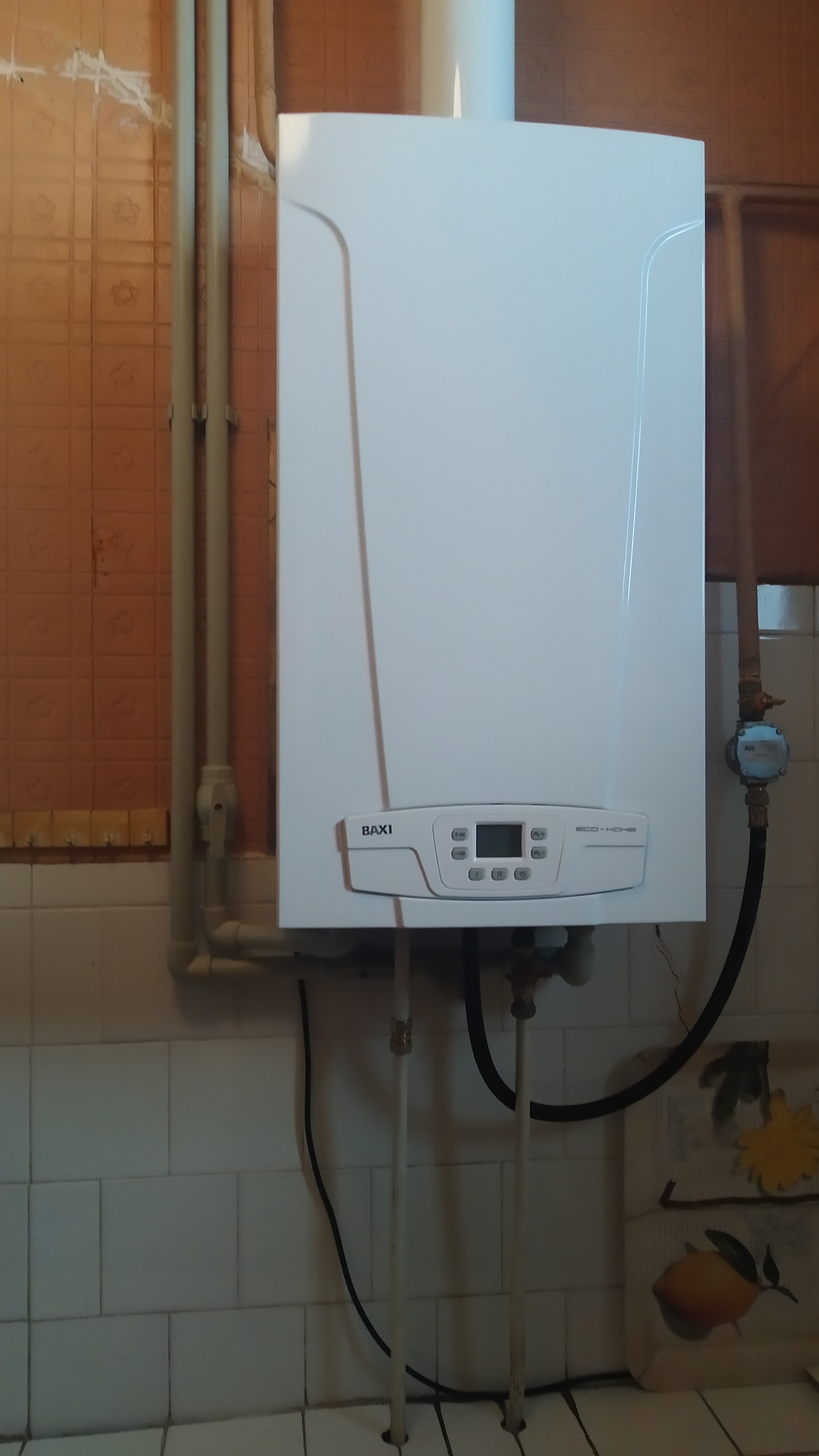 Комуна на Канатна вул.