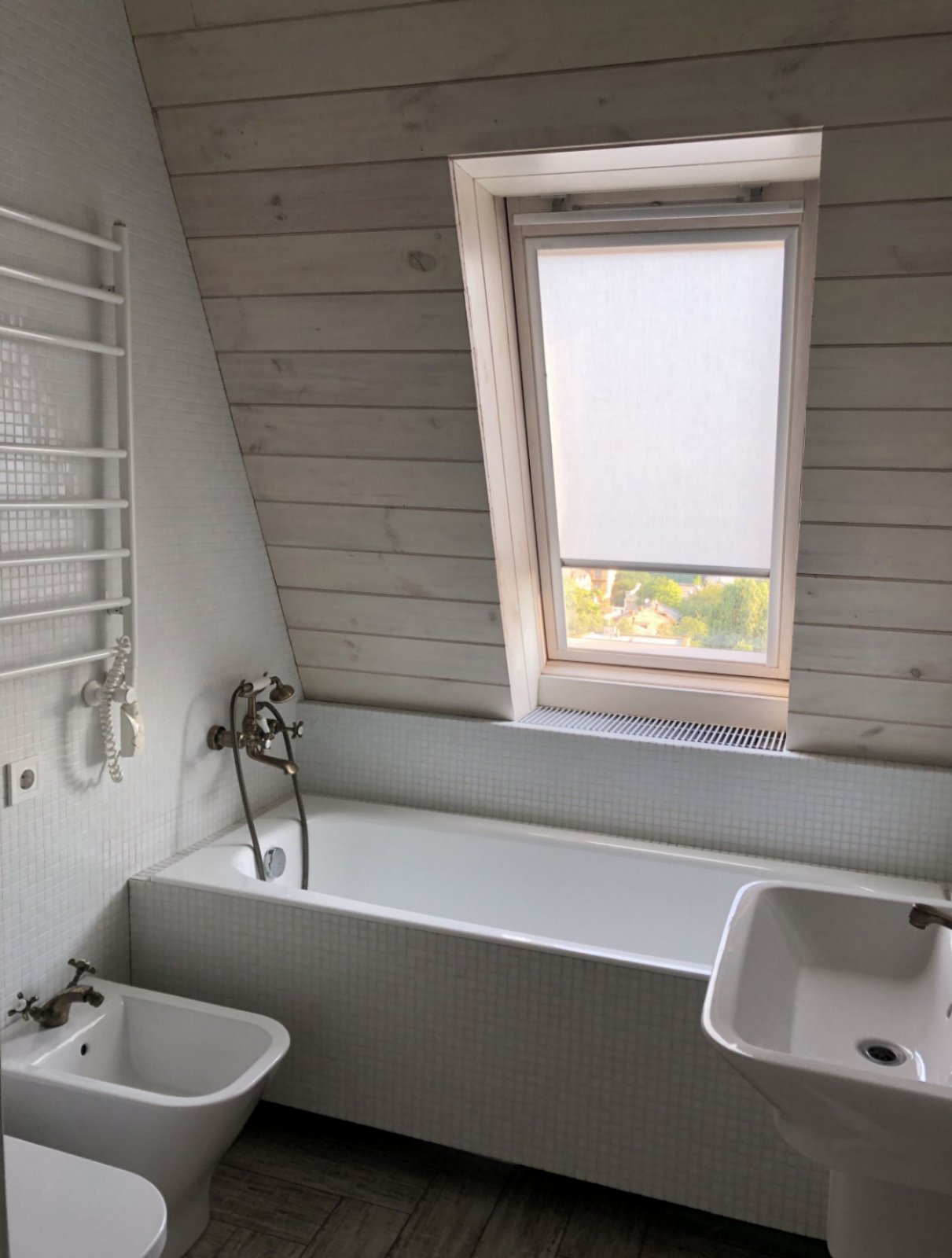 Квартира в Будинку біля Парку Шевченка