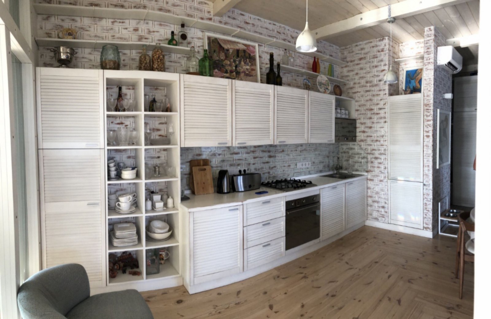 Квартира в Будинку біля Парку Шевченка