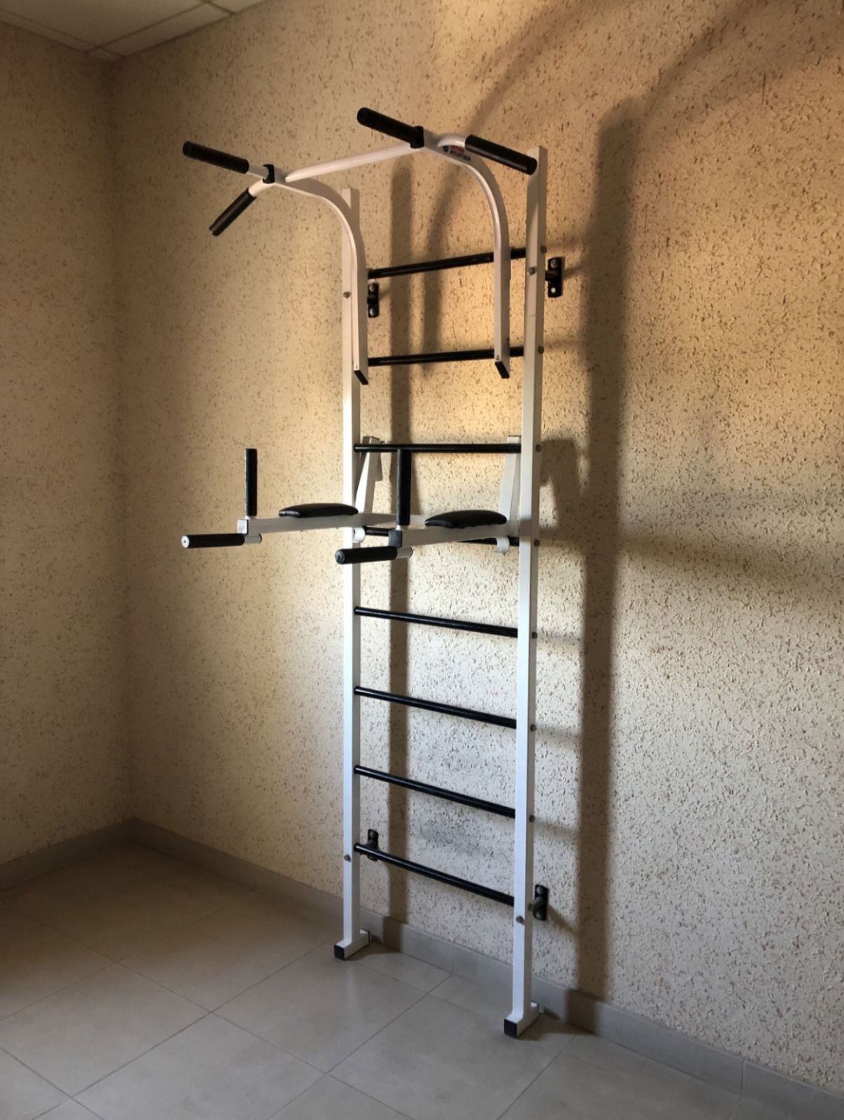 Квартира в Будинку біля Парку Шевченка