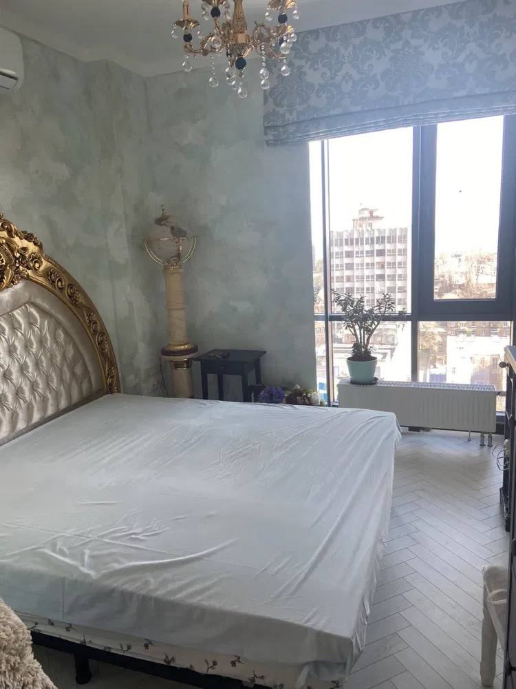 Квартира на Велика Арнаутська вул. ЖК Башта Чкалов