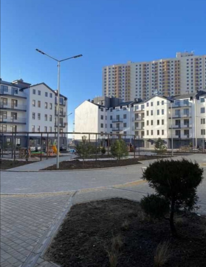 квартира на  Сахарова вул.