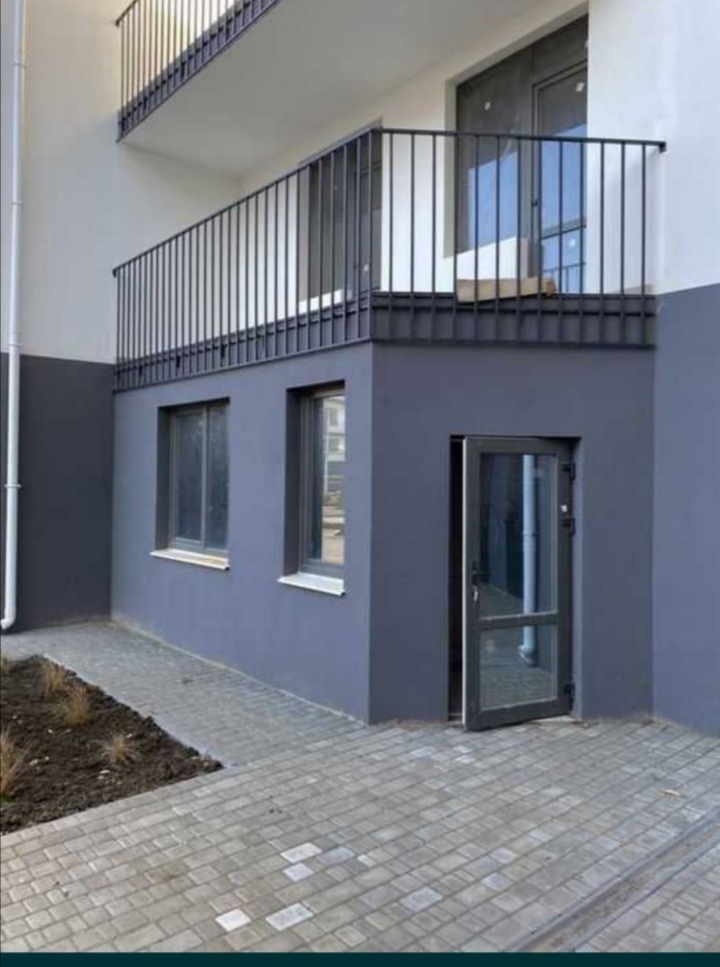 квартира на  Сахарова вул.