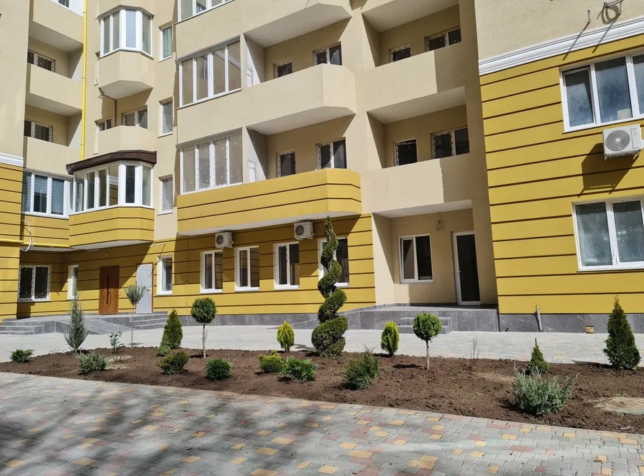 Квартира на Сонячній вул.