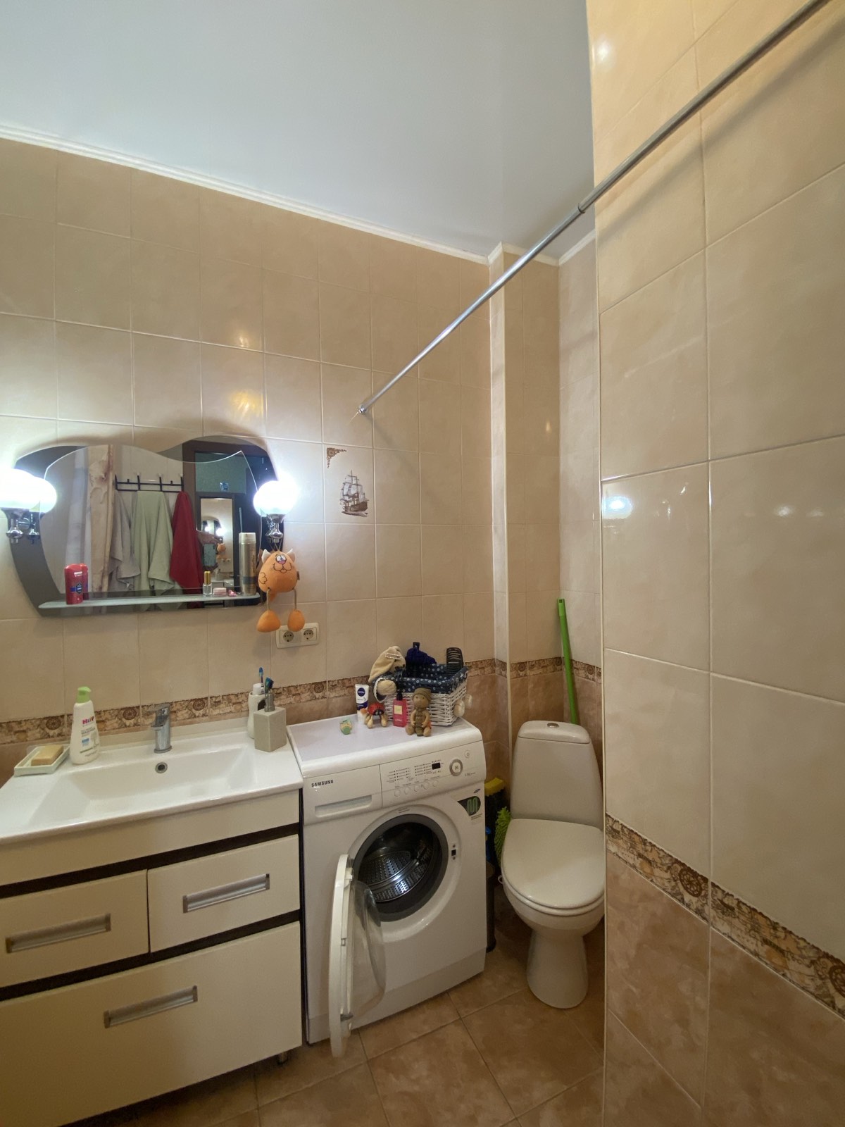 Квартира в Радужном массиве ул.