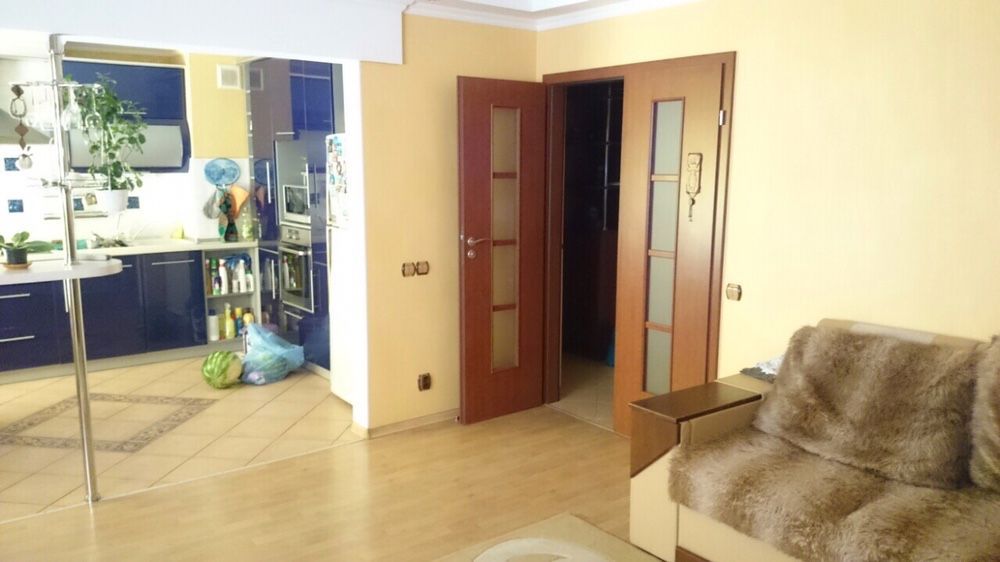 Квартира на Висоцького вул.