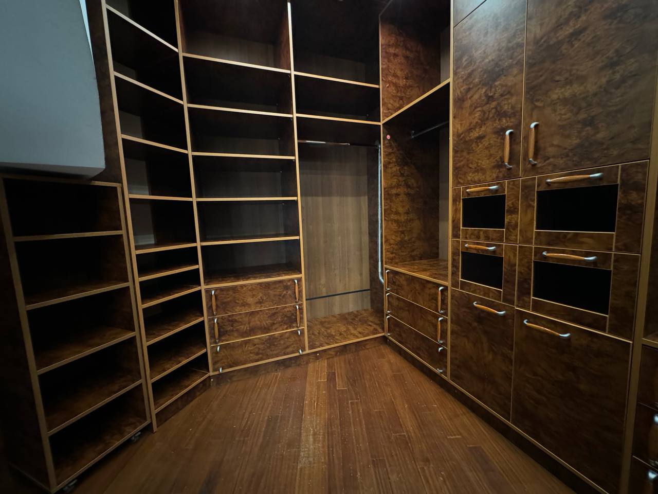 квартира на Проспект Шевченко ул.