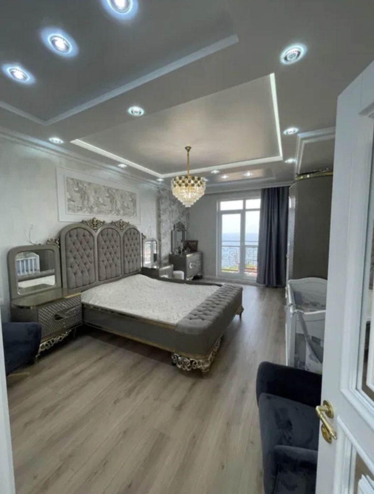 Квартира на Французькому бульварі вул.