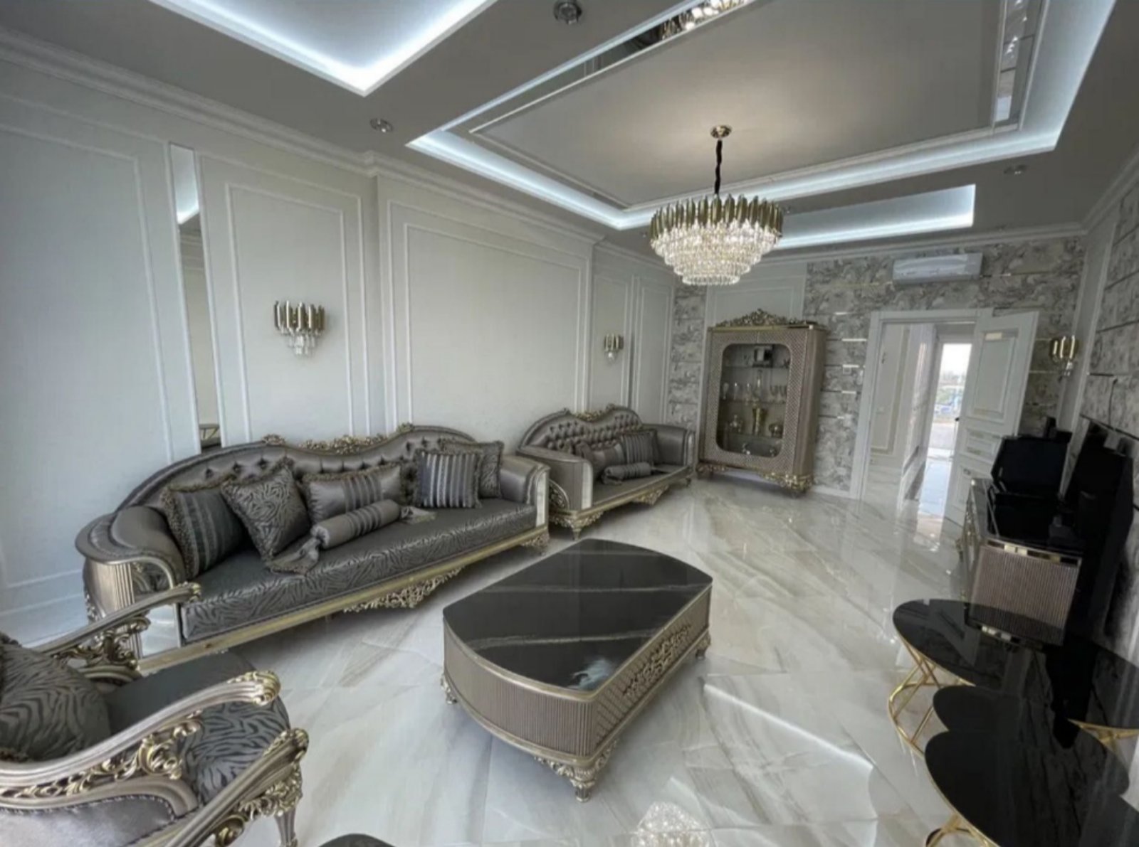 Квартира на Французькому бульварі вул.