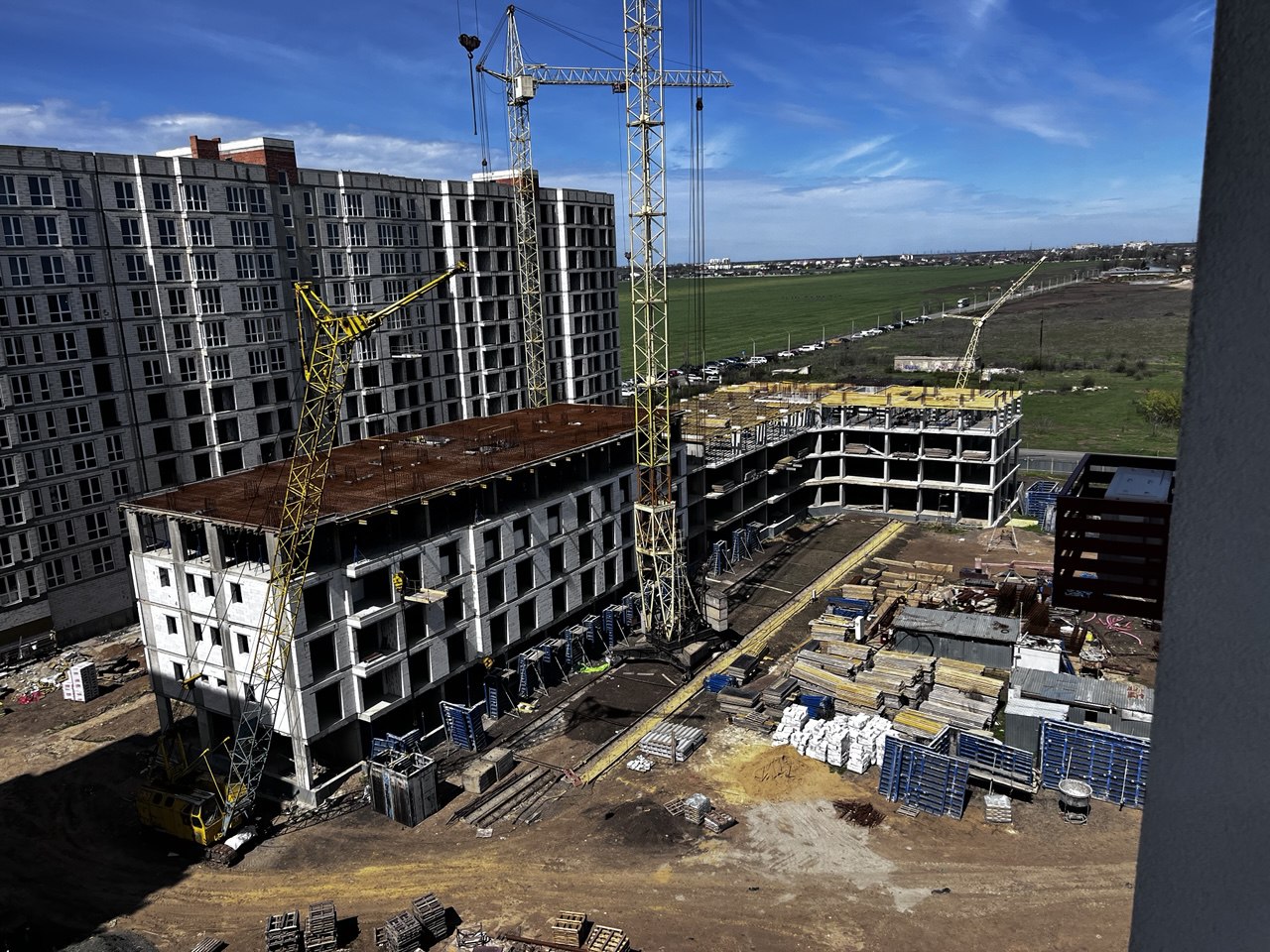 В продаже однокомнатная квартира в ЖК Артвиль