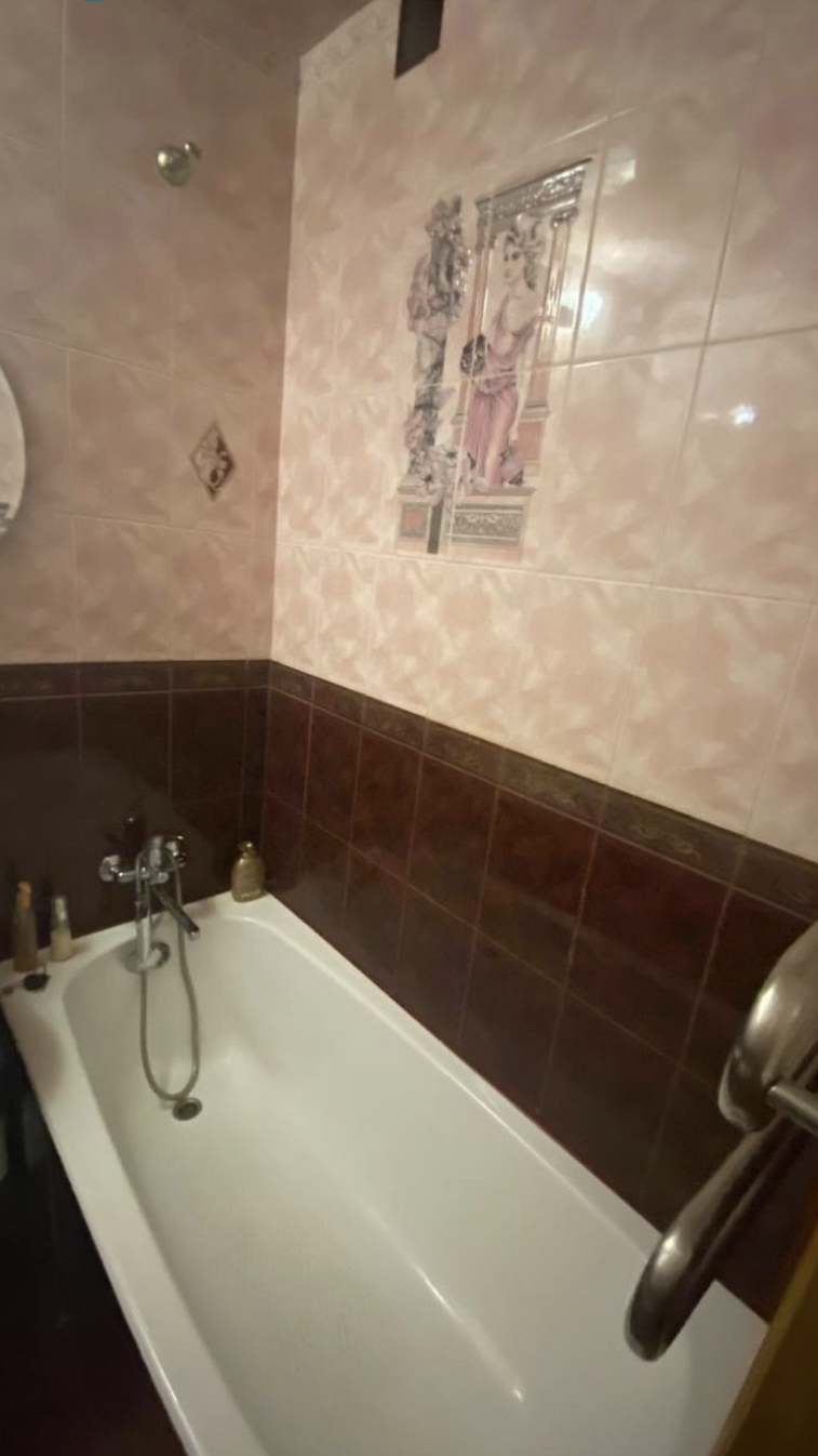 Продам квартиру на Таирова с ремонтом