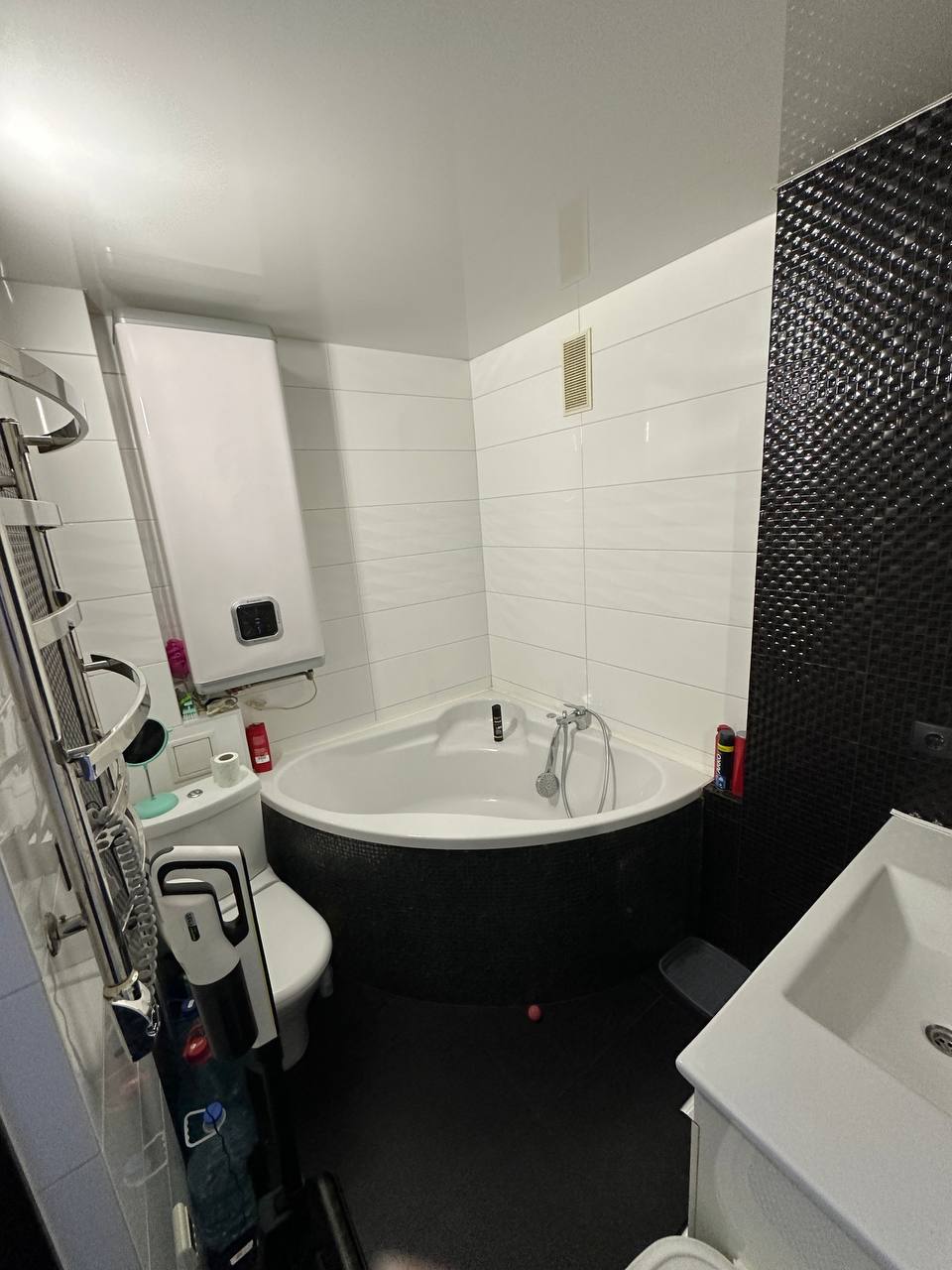 Квартира на Новікова вул.