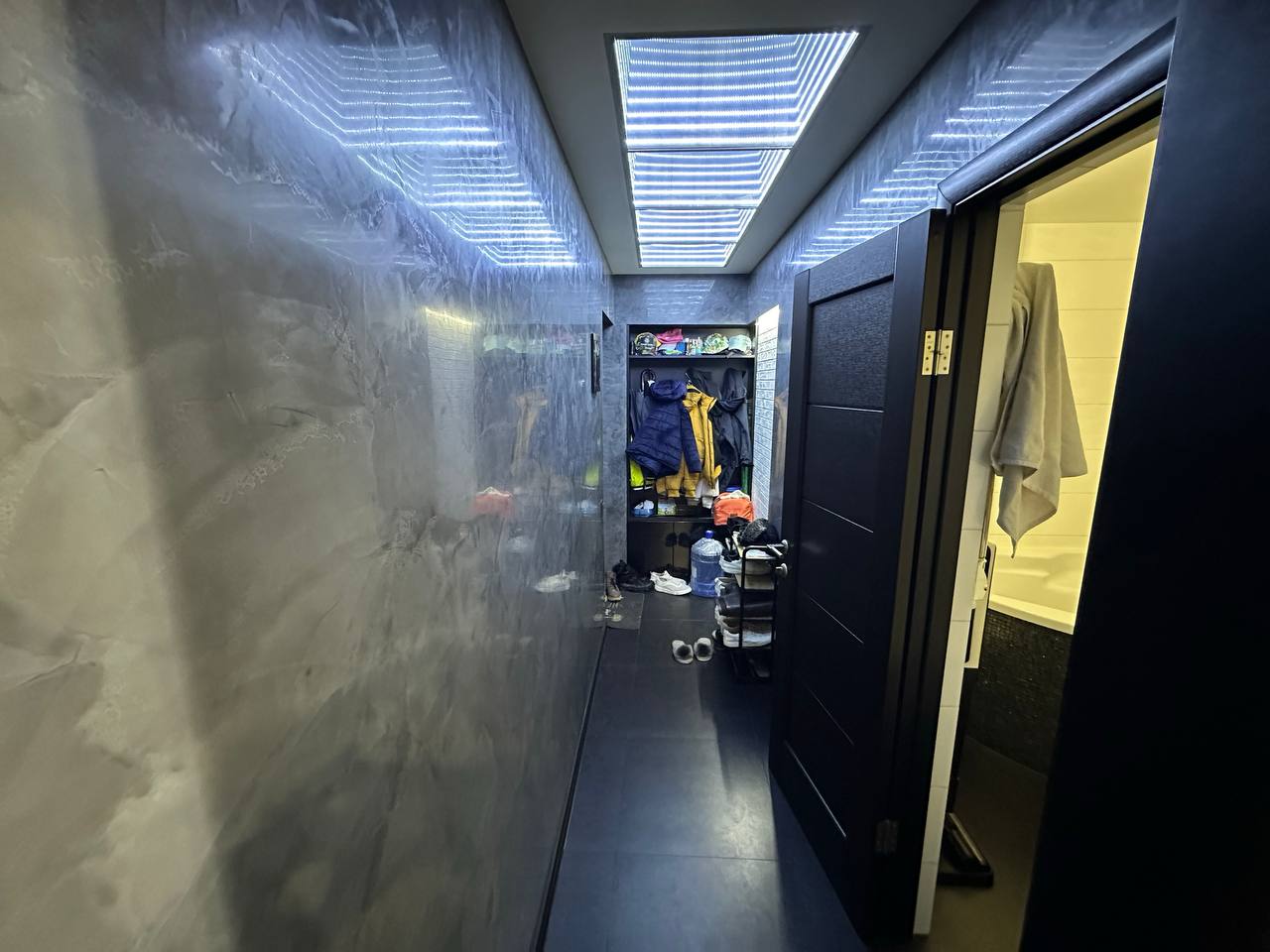 Квартира на Новікова вул.