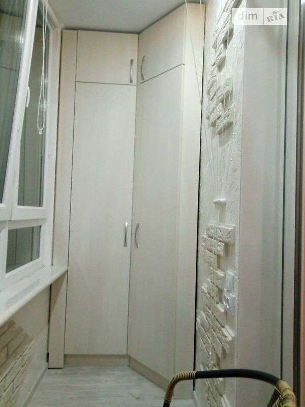 Продам 3-кімнатну квартиру в сучасному житловому комплексі на Молдаванці.