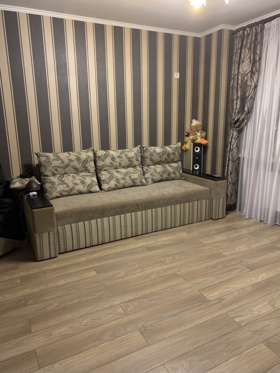 Продам квартиру в ЖК Бурштиновий Шкільна вул.