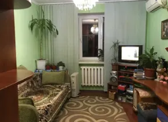 Продам 2-е комнаты в коммуне.