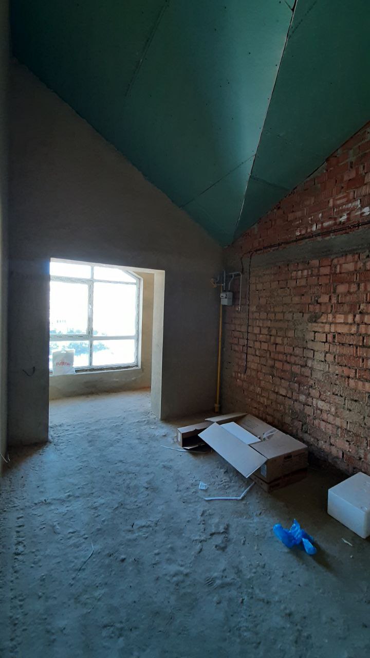 ЕКС! Продам! Терміново! 2-кім. квартира в Сахарова під держ. програми