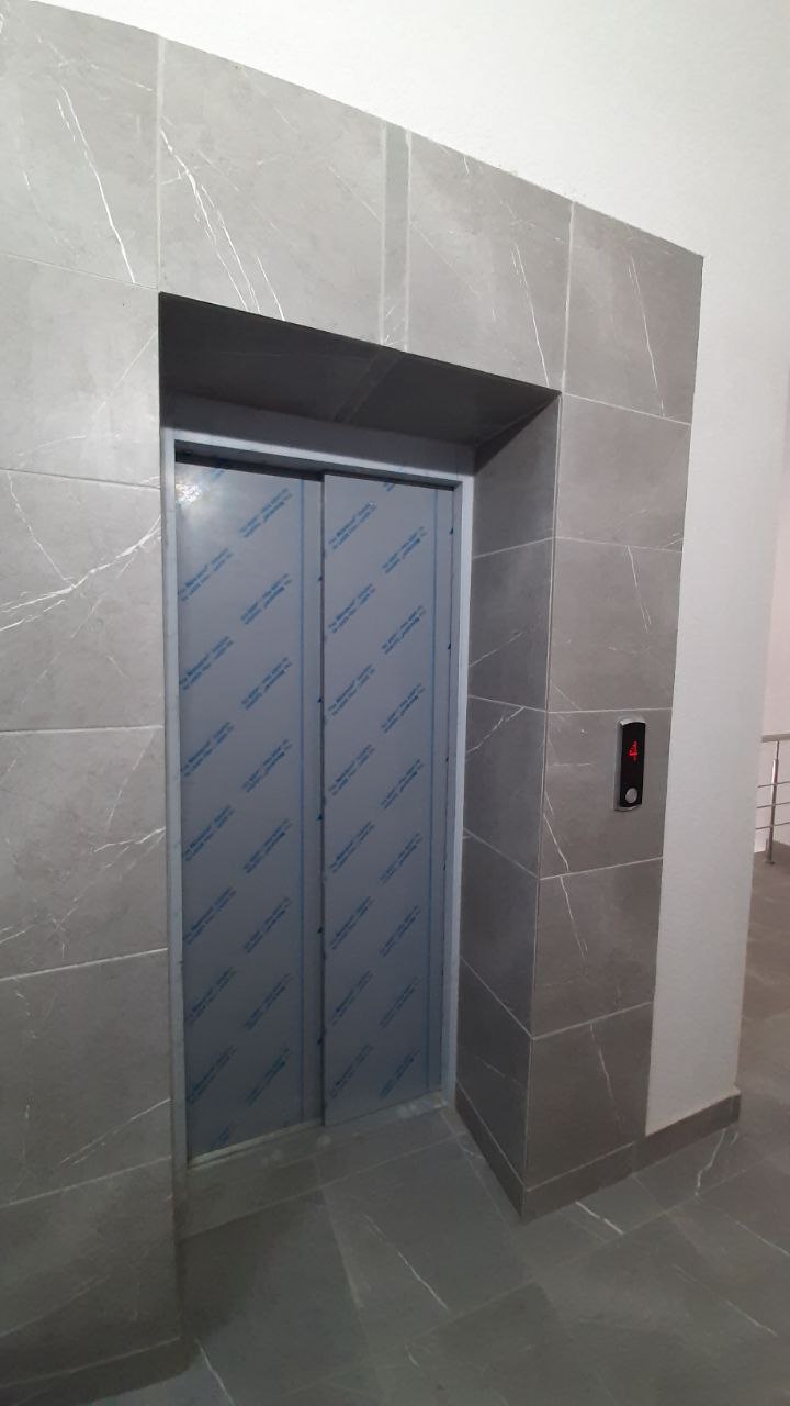 ЕКС! Продам! Терміново! 2-кім. квартира в Сахарова під держ. програми