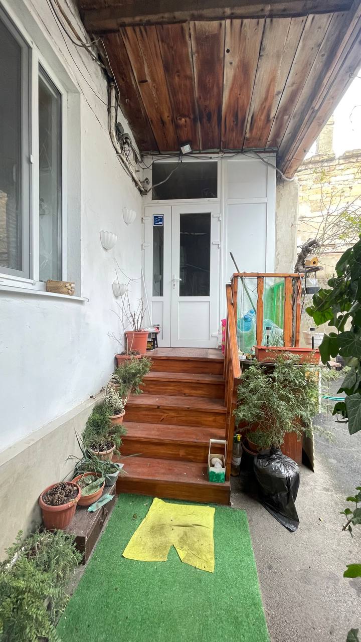 квартира на Серова ул.