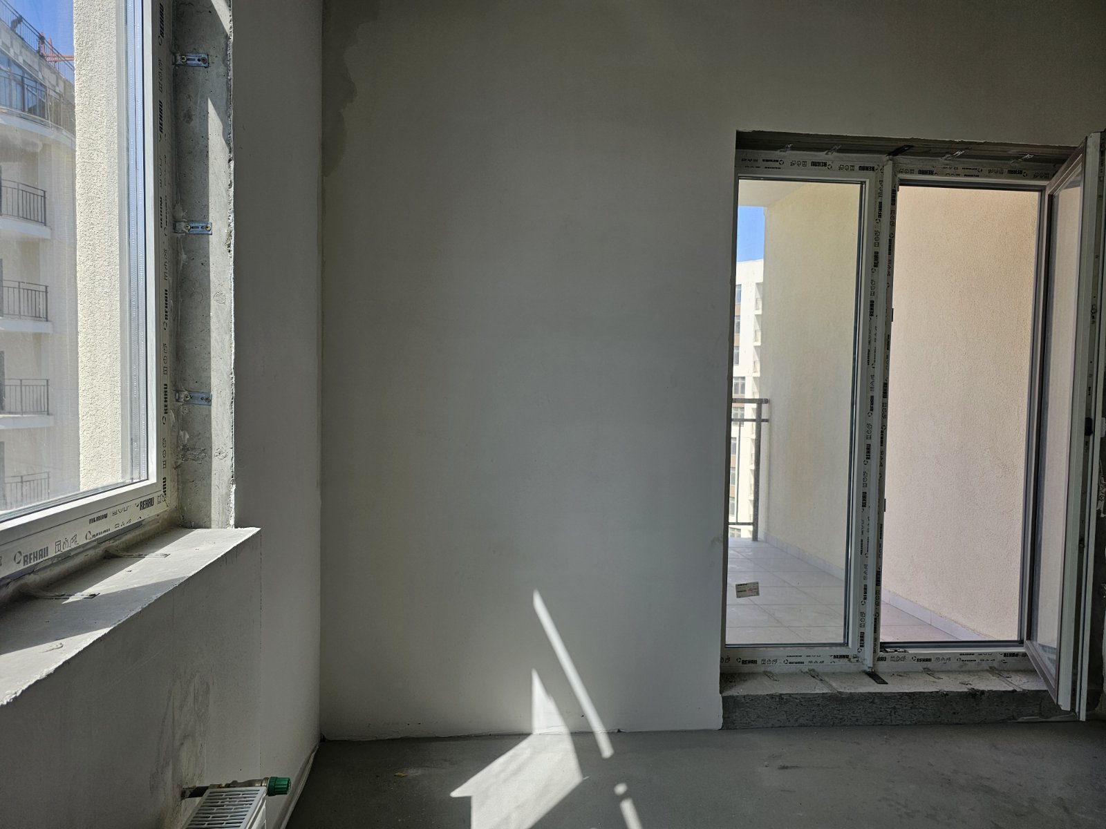 2-кімнатна Квартира в Кадорр Сіті .66 Перлина