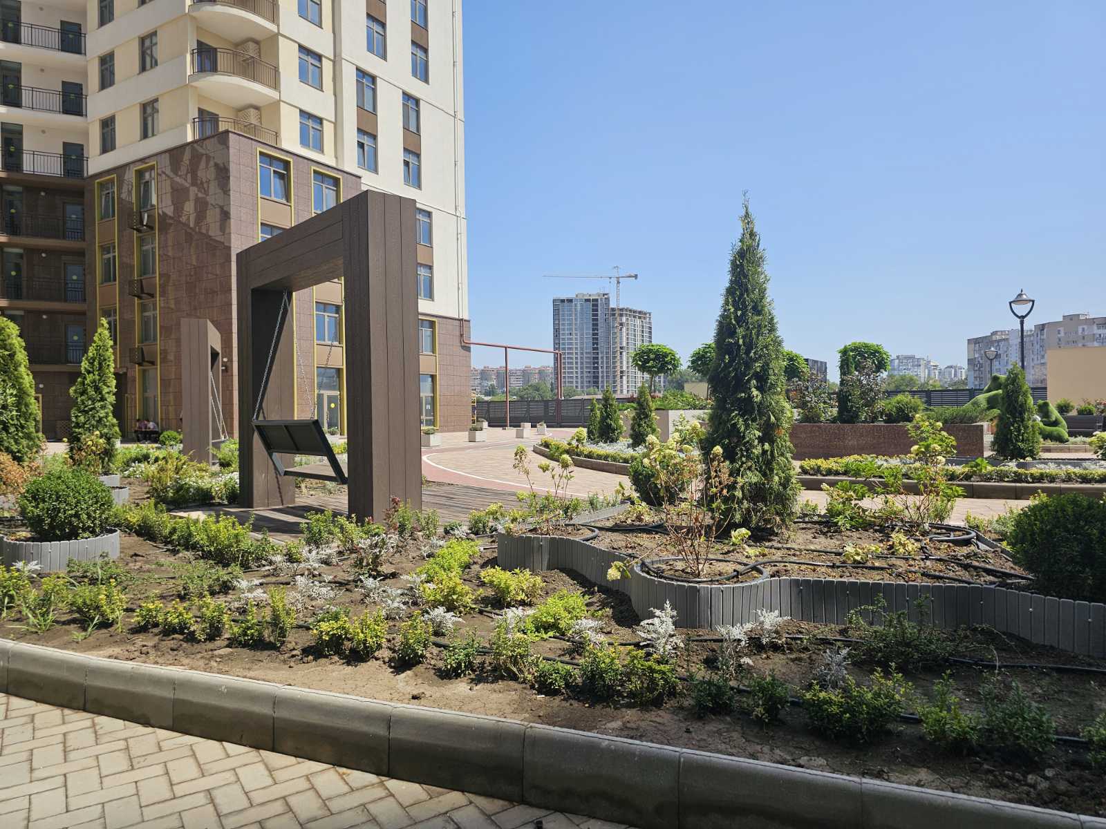 2-кімнатна Квартира в Кадорр Сіті .66 Перлина