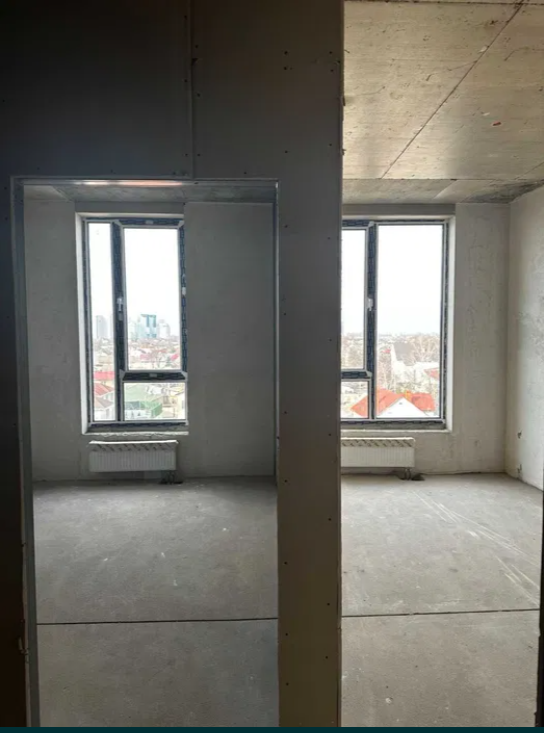 квартира на  Авдеева-Черноморского вул