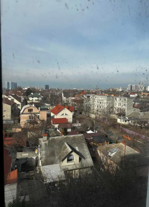 квартира на  Авдеева-Черноморского вул