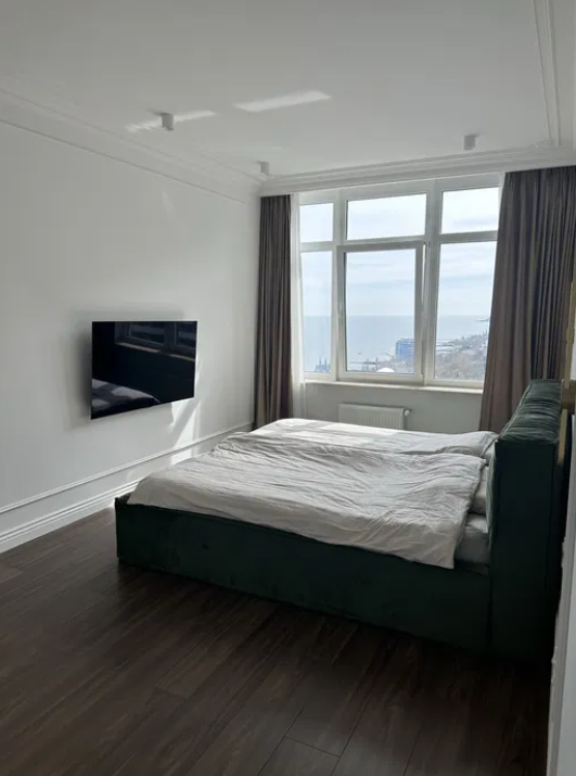 Квартира на Каманина ул.