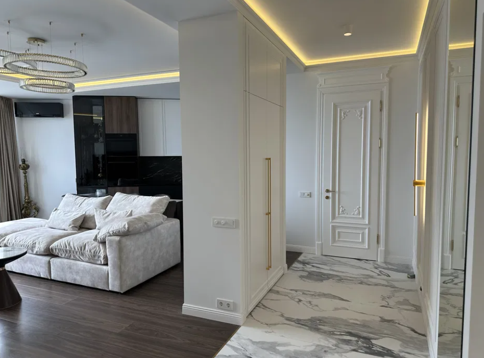 Квартира на Каманина ул.